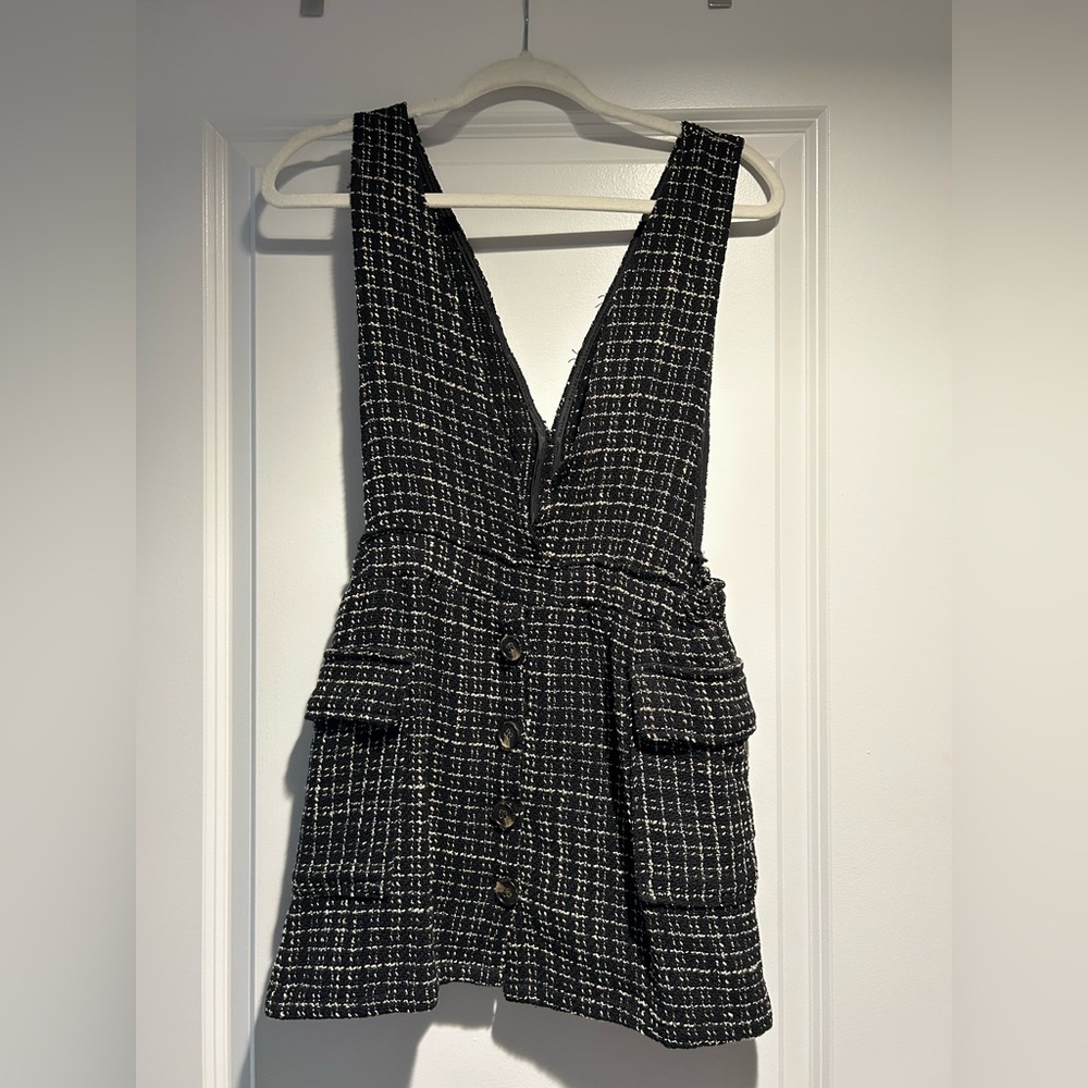 Black and white mini dress